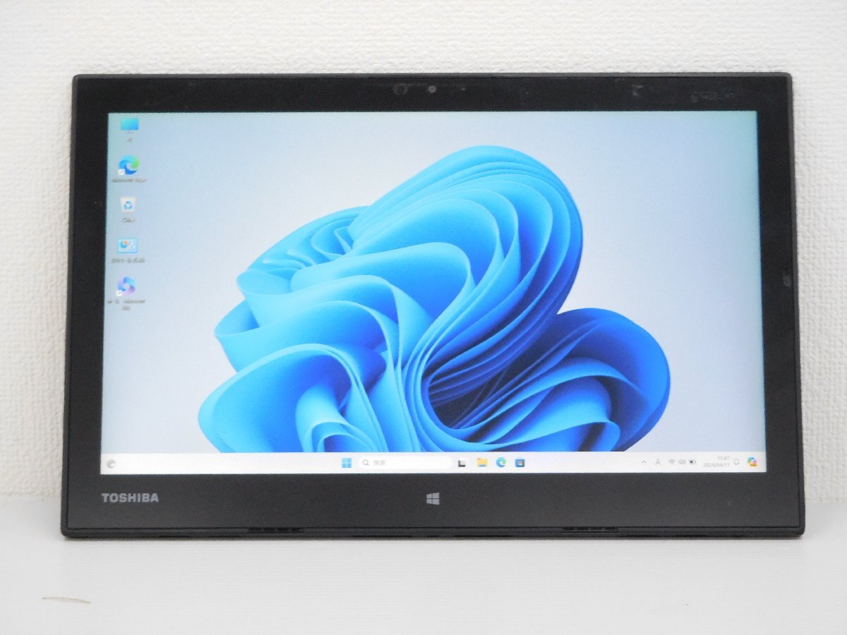 Windows11設定済みタブレットPC■東芝 TOSHIBA■Dynabook R82/B■Core m3-6Y30 4GB(メモリ) 128GB(内蔵ストレージ) 12.5型■Office■