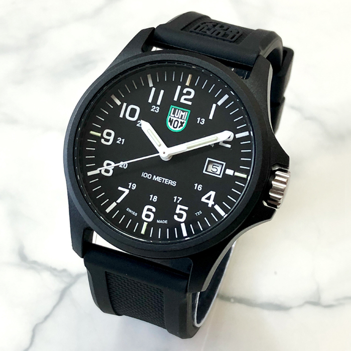 ルミノックス 腕時計 メンズ LUMINOX グリーンロゴ X2.2401 時計 Patagonia Carbonox ブラック 44mm 日本未発売モデル レア_画像2