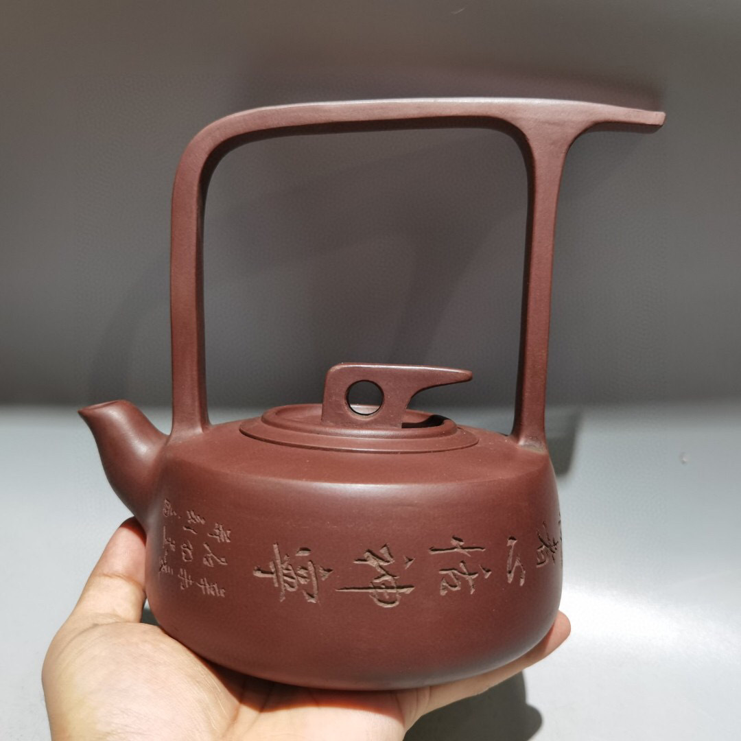 【古寶奇蔵・紫砂壺・提梁壺・紫泥・顧景舟款】茶具・茶道品・希少珍品・賞物・中国古美術_画像1