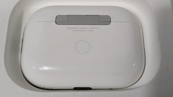 HH340-240423-108【中古】アップル Apple エアポッズ プロ AirPods Pro 第2世代 MQD83J/A ワイヤレスイヤホン 動作確認済み 純正の画像3