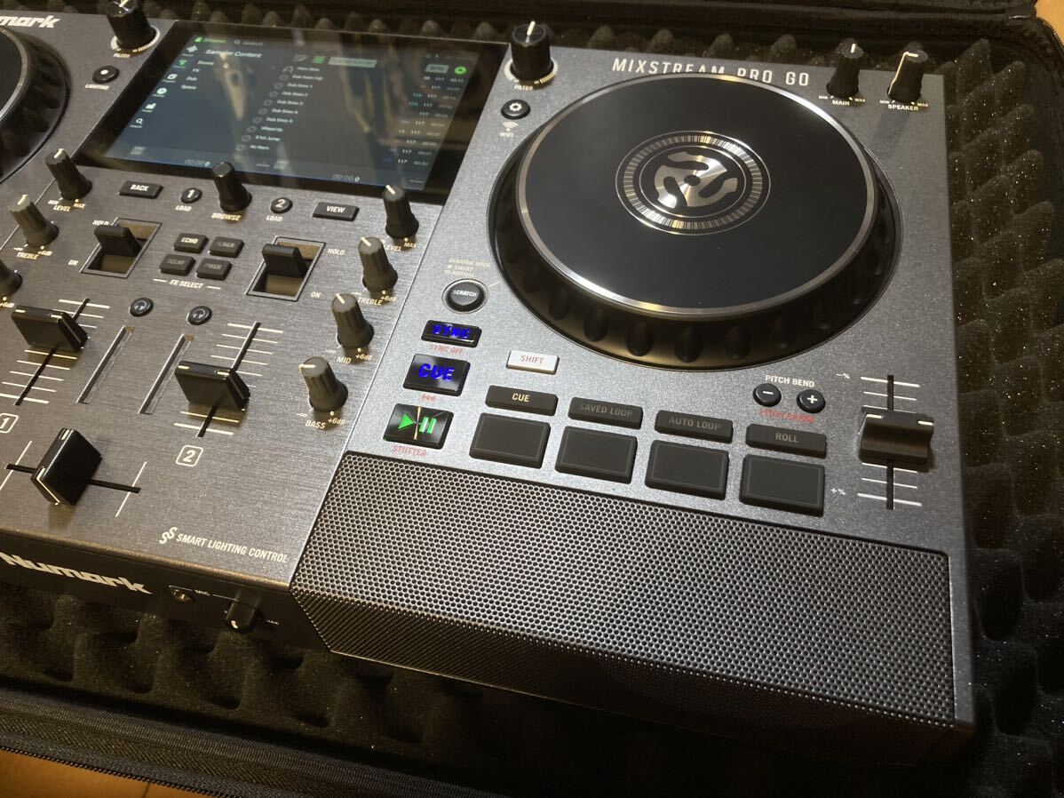 ★完動超美品! NUMARK MIXSTREAM PRO GO スピーカー 充電式バッテリー内臓 スタンドアローンDJコントローラー ヌマーク Wi-Fi USB/SD_画像5