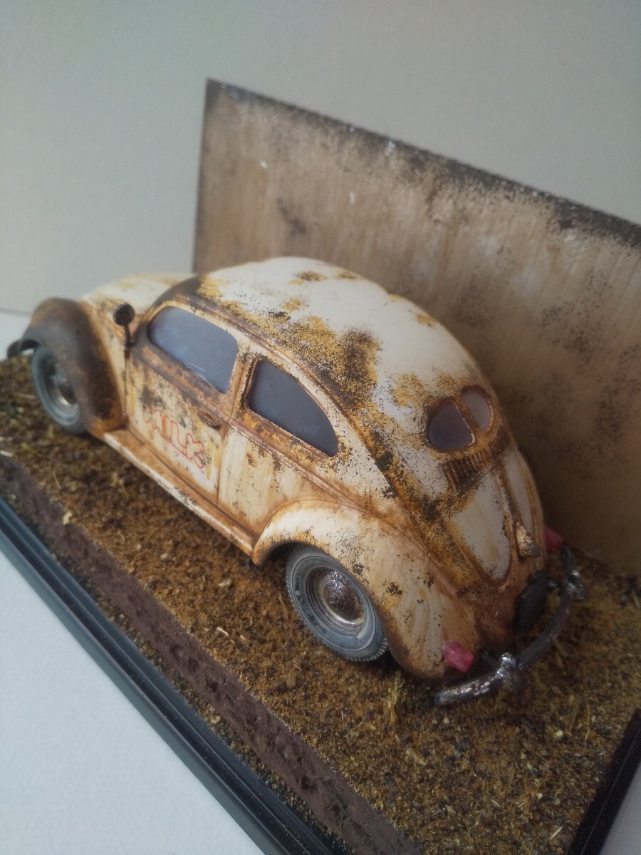 1950 year Volkswagen 1/32 final product original work geo llama case attaching old car 