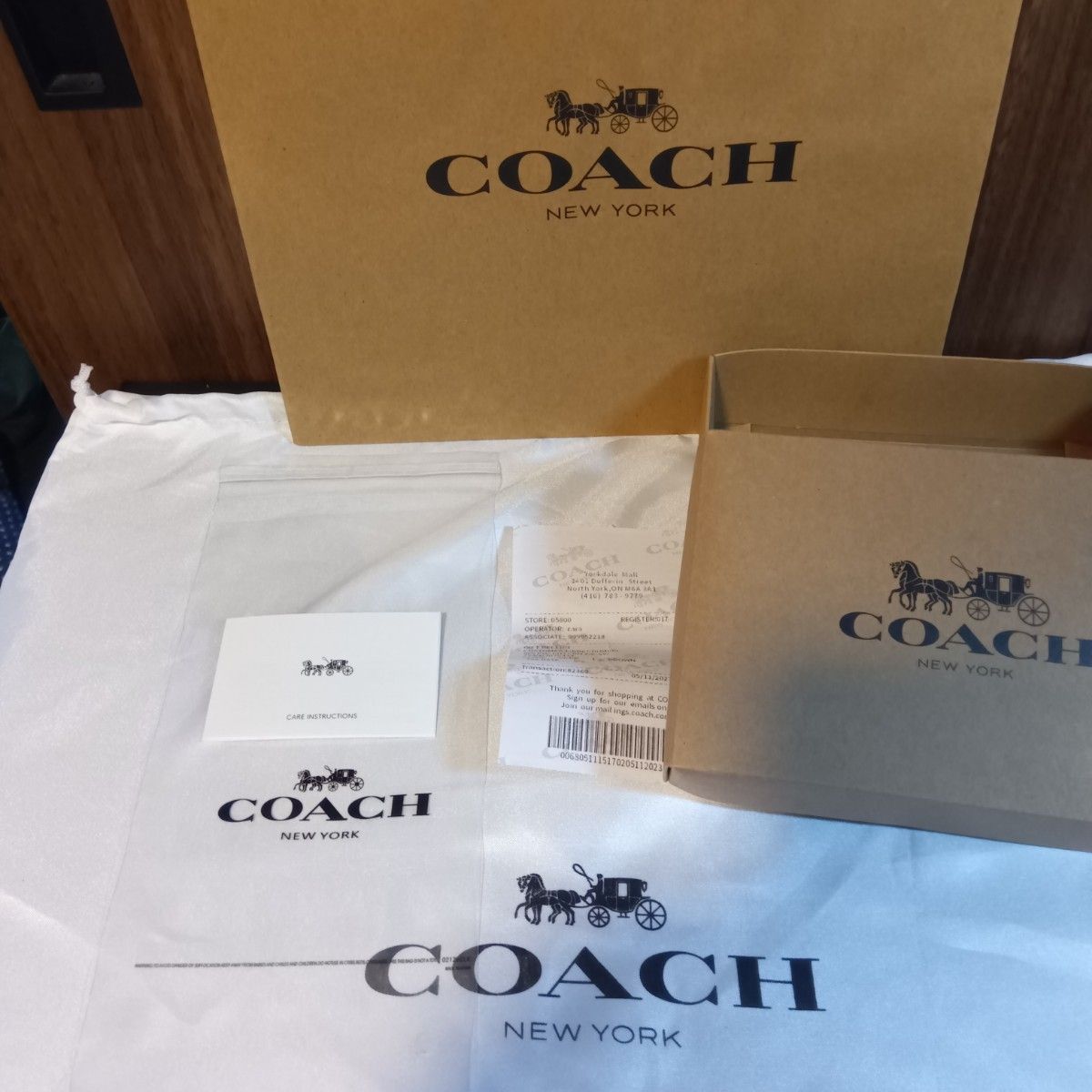 coach コーチ 正方形タイプ 2つ折り財布