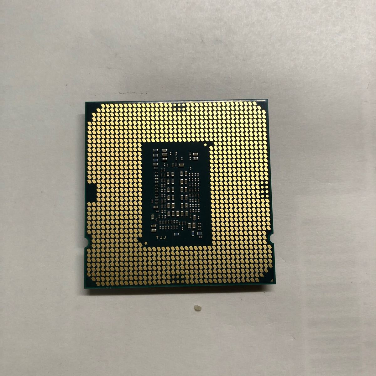 Intel CPU Core i3-10100 SRH3N 3.60GHz /p130の画像2