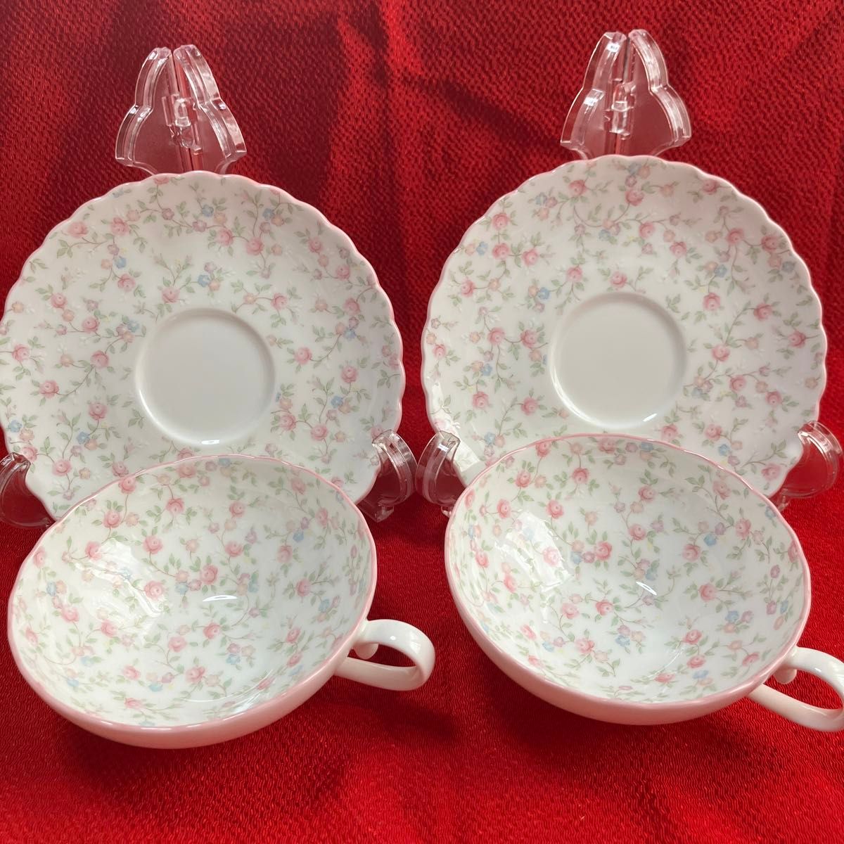 Noritake キューティーローズ カップ&ソーサー2客セット 未使用 Noritake キューティーローズ カップ&ソーサー2客セット 未使用