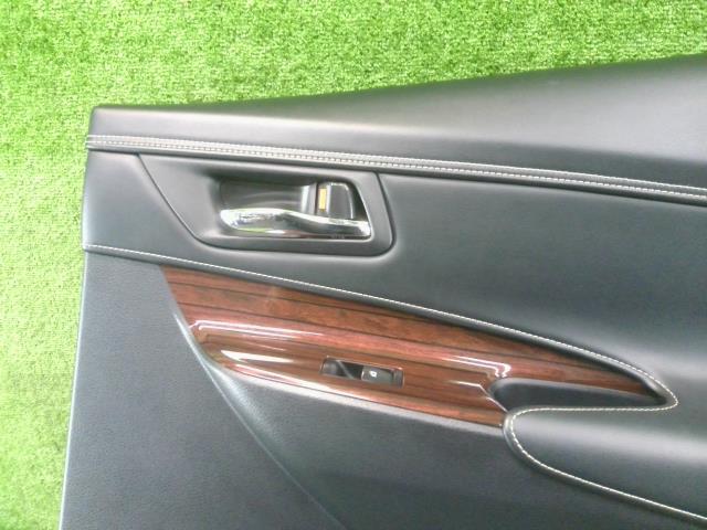  Harrier premium ZSU60W ZSU65W AVU65W right rear door trim right rear door inside covering 