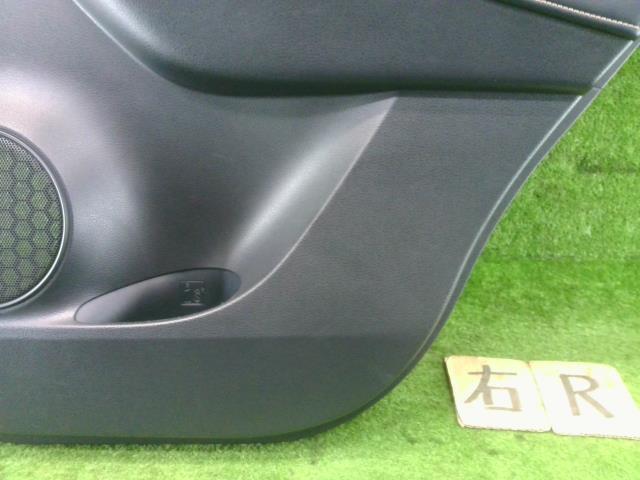  Harrier premium ZSU60W ZSU65W AVU65W right rear door trim right rear door inside covering 