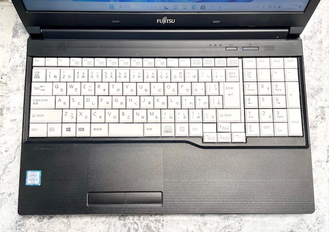 T3837 FUJITSU LIFEBOOK A576/S Core i5-6200U 2.30GHz メモリー4GB HDD320GB Windows11 ノートPC の画像4