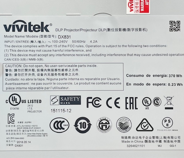 T3740 VIVItek/ヴィヴィテック DLPプロジェクター DX831 ランプ使用時間78/262 バッグ・リモコン付き_画像7