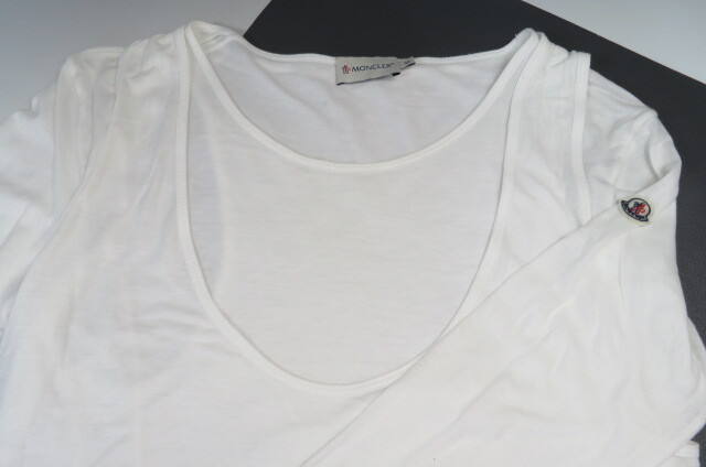 １円～MONCLER モンクレール　レディース　薄手コットンジャージ　重ね着風　長袖Tシャツ　サイズS　ホワイト　4-14-9_画像3