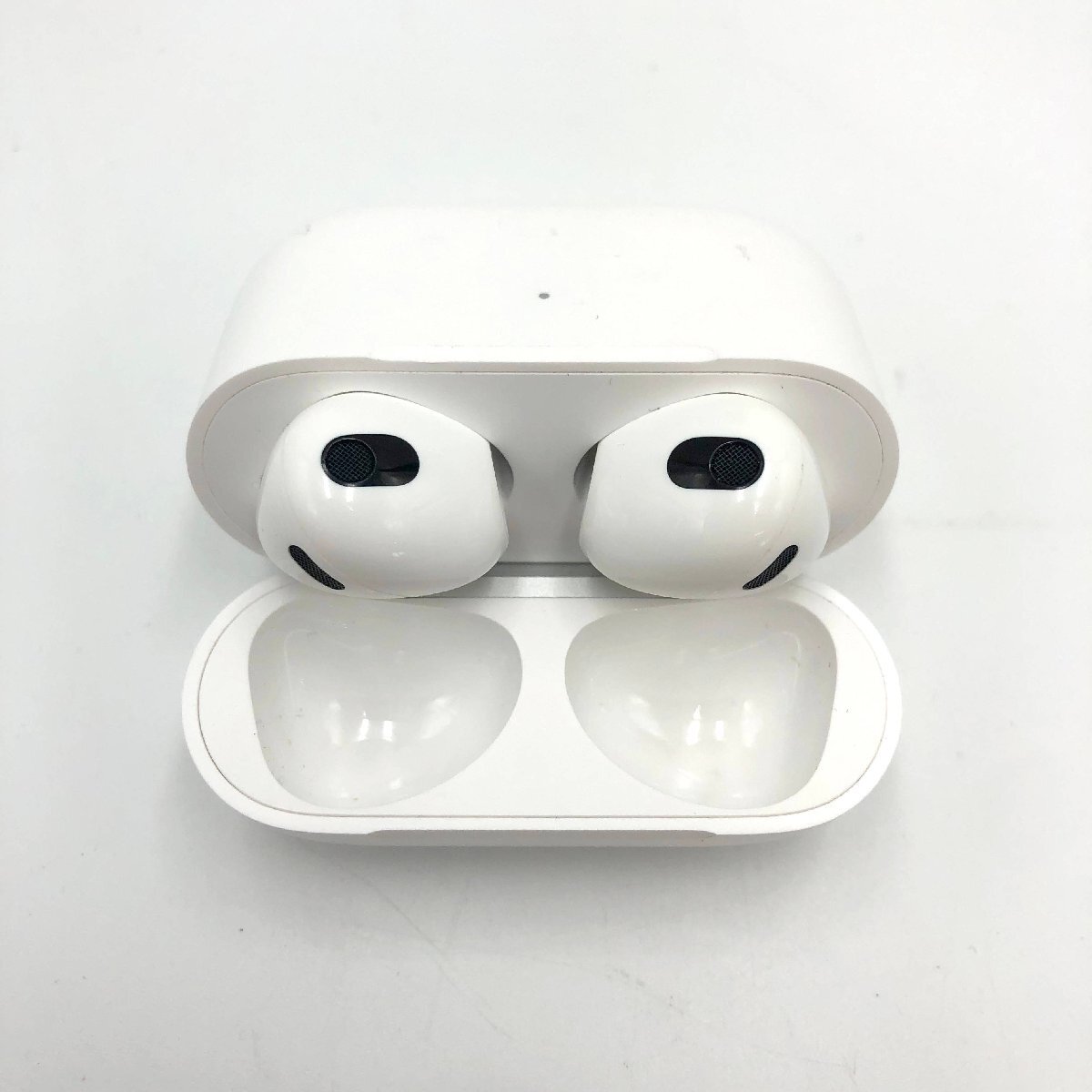 3178☆ Airpods 3rdgeneration ワイヤレス イヤホン MME73J/A Bluetooth5.3+両耳ENC搭載 IPX7防水 ENCノイズキャンセリング【0410】_画像3