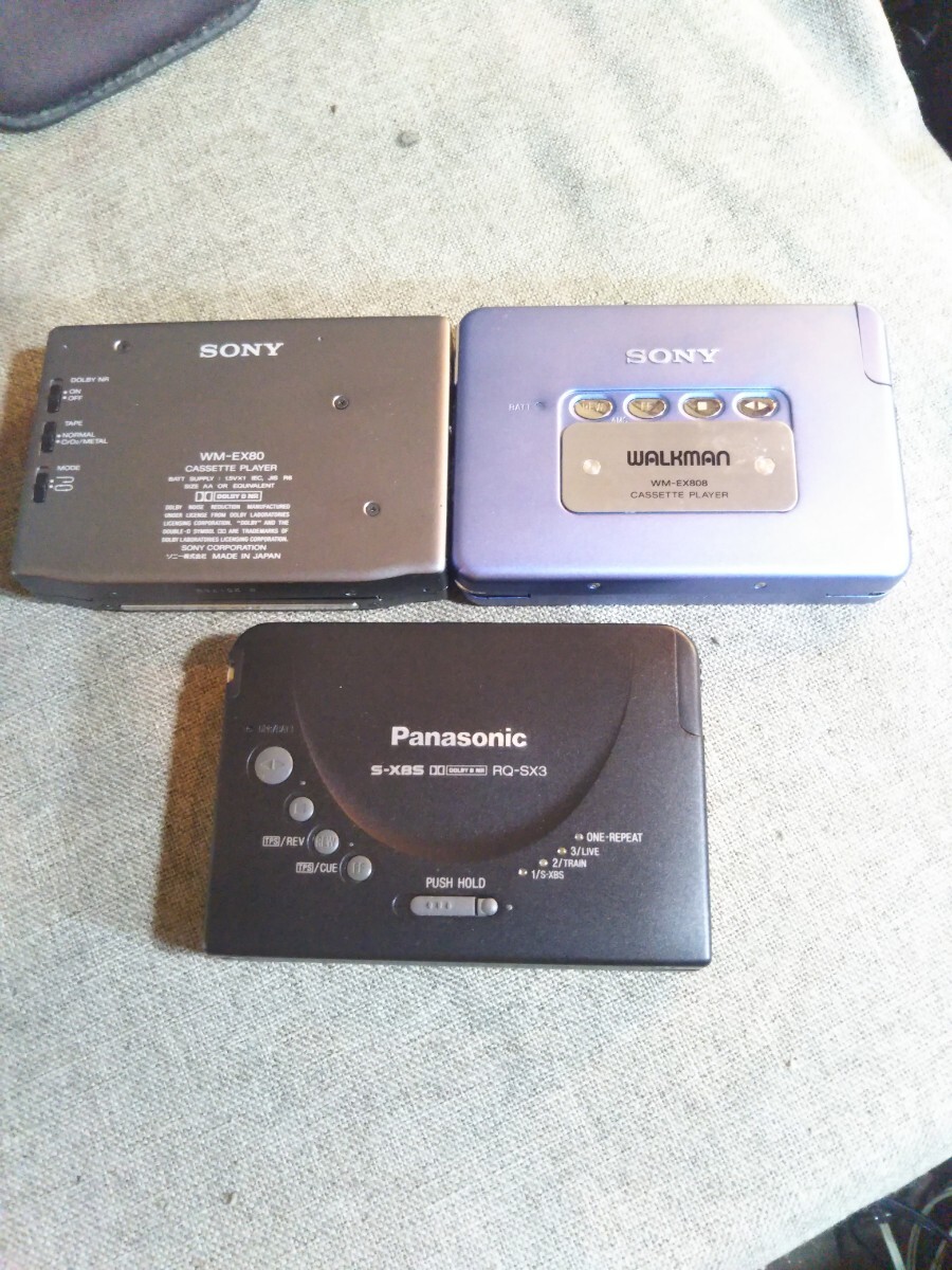 SONY WALKMAN WM-EX808リモコン　ヘッドフォン付き通電未確認/WM-EX80リモコン付き/Panasonic RQ-SX3 リモコン　ヘッドフォン付き　現状品_画像2