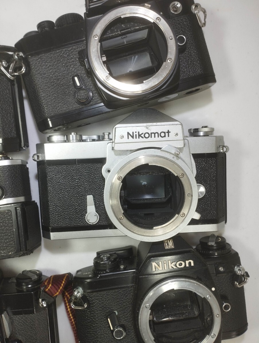 【リサイクル】 フィルムカメラ Nikon FE NIKOMAT NIKON MD-2 MB-1 NIKON EM まとめてジャンク品 一眼レフ ニコン 1円スタート売り切り昭和の画像3