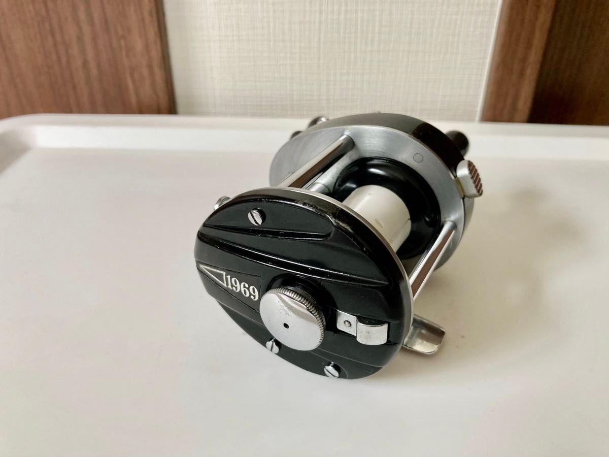 Shakespeare 1969 Model EB Free Spool Reel シェイクスピア 良品 オールド　ベイトリール