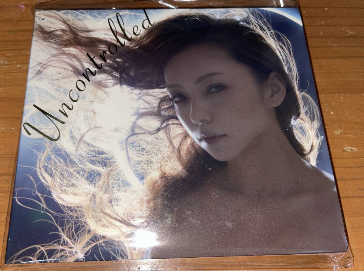 ★安室奈美恵 Uncontrolled 初回限定盤 CD+DVD★_画像1