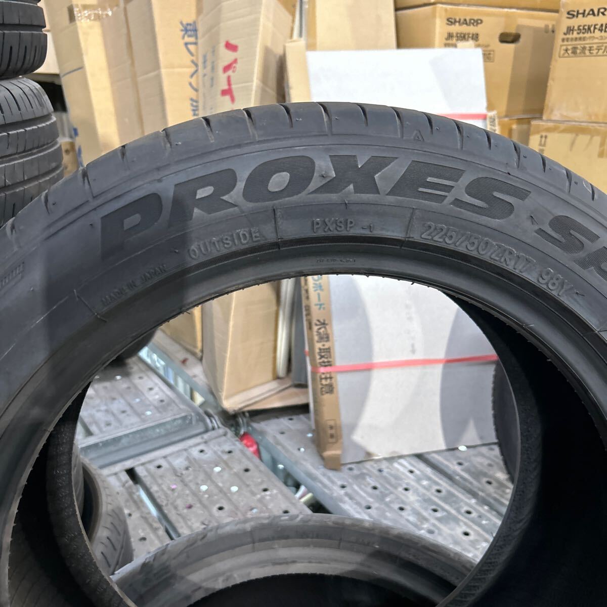 中古 タイヤ 2本セット トーヨー プロクセス 225/50/17 TOYO PROXES SPORT 225/50R17 17インチ 残り溝7mm バリ山 2F 70131の画像2