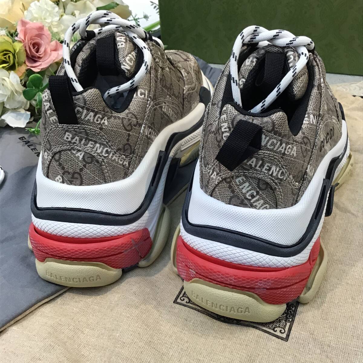 未使用！ GUCCI BALENCIAGA コラボ スニーカー triple Sの画像8