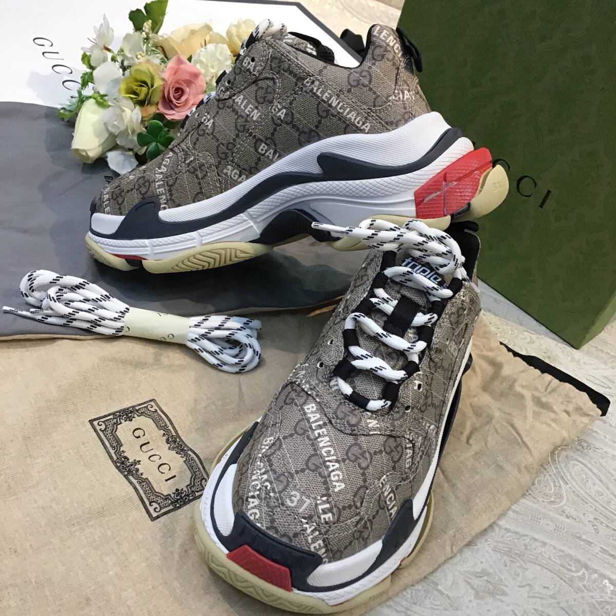 未使用！ GUCCI BALENCIAGA コラボ スニーカー triple Sの画像4