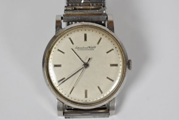 IWC SCHAFFHAUSEN メンズ スイス製 腕時計 自動巻 STAINLESS シャフハウゼン 稼働品 中古品の画像2