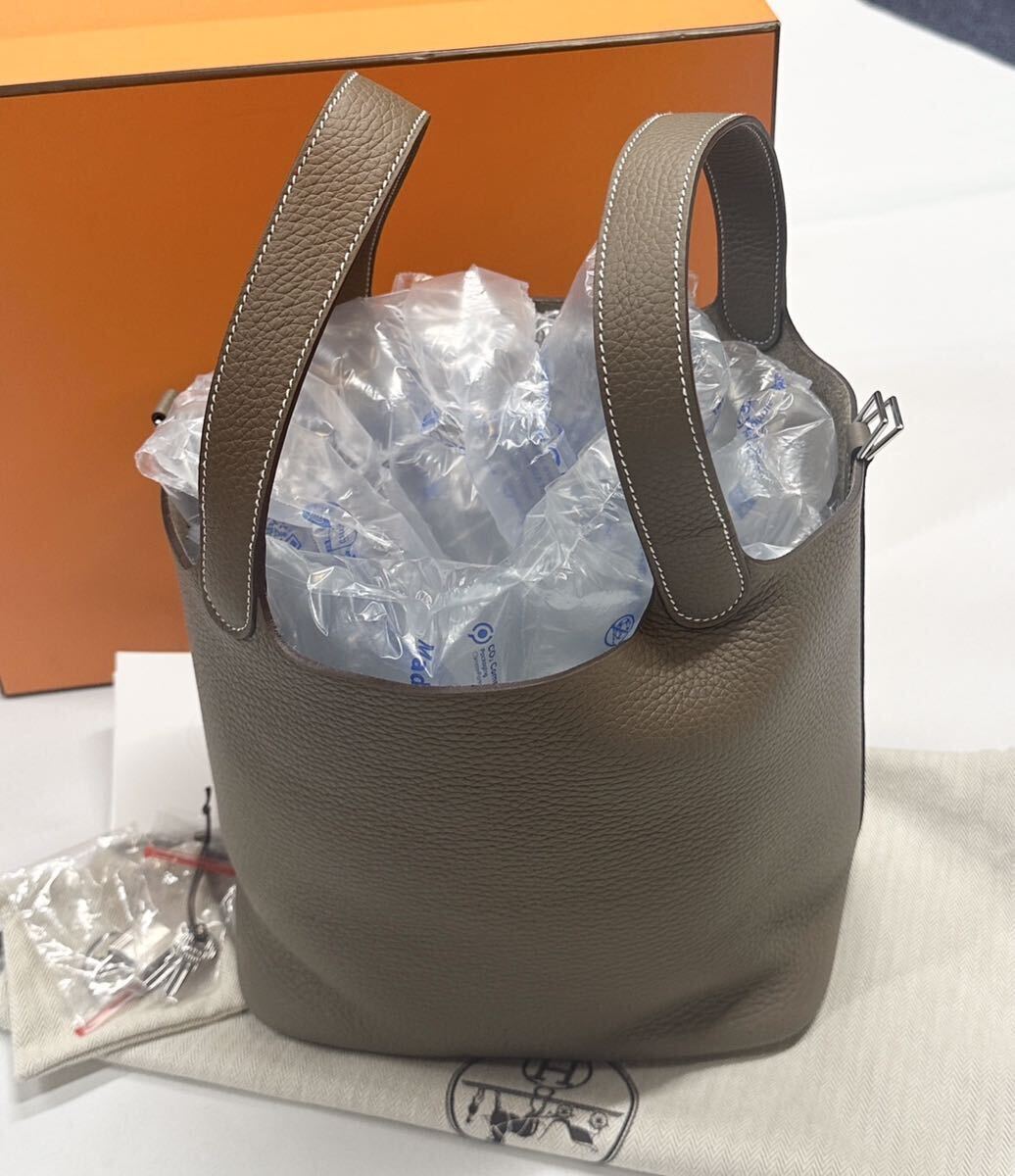 新品同様 エルメス HERMES ハンドバッグ ピコタンMMの画像1