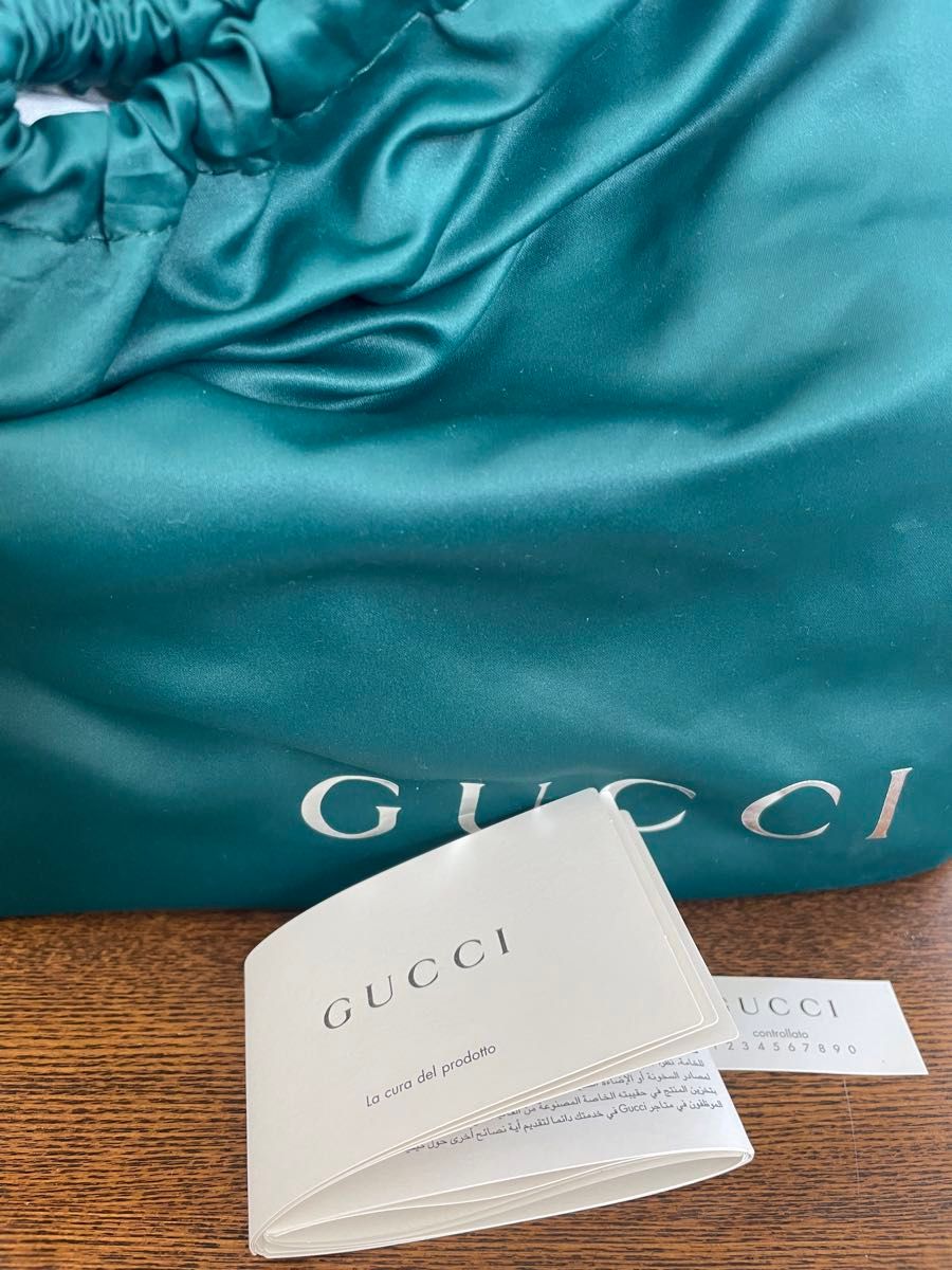 GUCCI パドロック GG フローラ スモール ショルダーバッグ