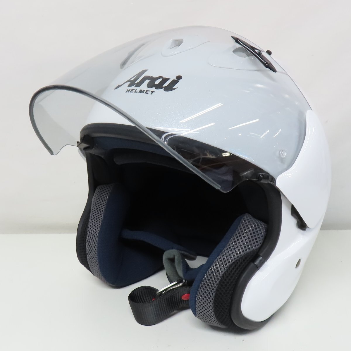 【美品】Arai アライ VZ-RAM ジェットヘルメット Mサイズ ホワイト 人気 バイク 二輪 オートバイ スクーター 原付 ポリヘル 白バイ_画像3