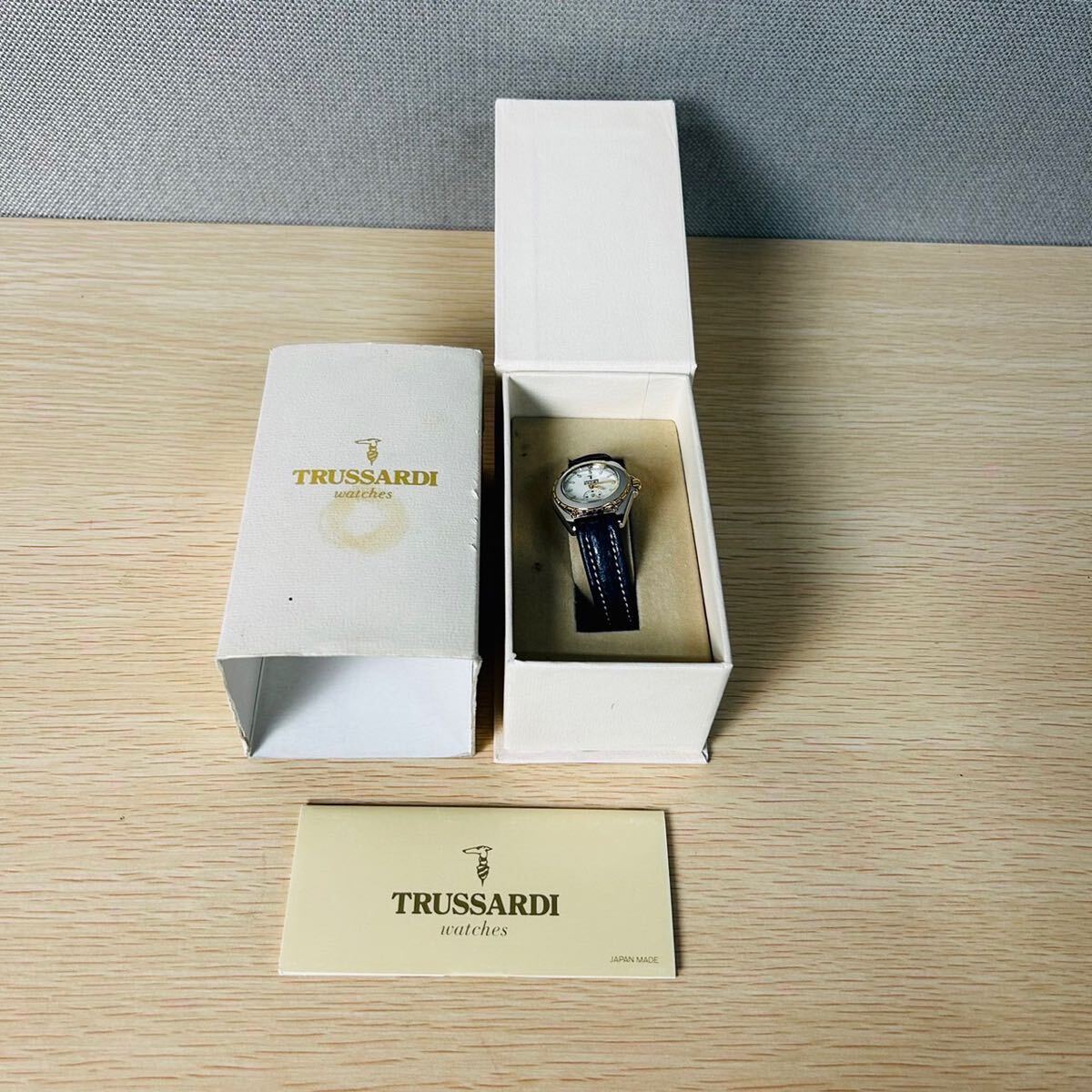 * TRUSSARDI Trussardi TS-7502 SPORT наручные часы разряженная батарея 