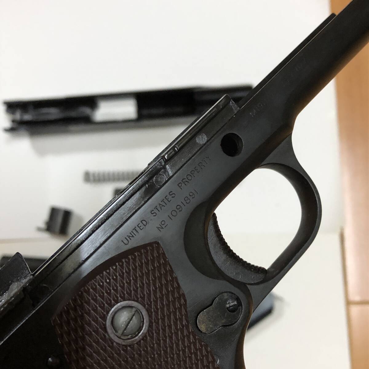 M1911A1 スライドはスズキ フレームはマルシン？ 動作OK バレル欠品 モデルガン ジャンクの画像4