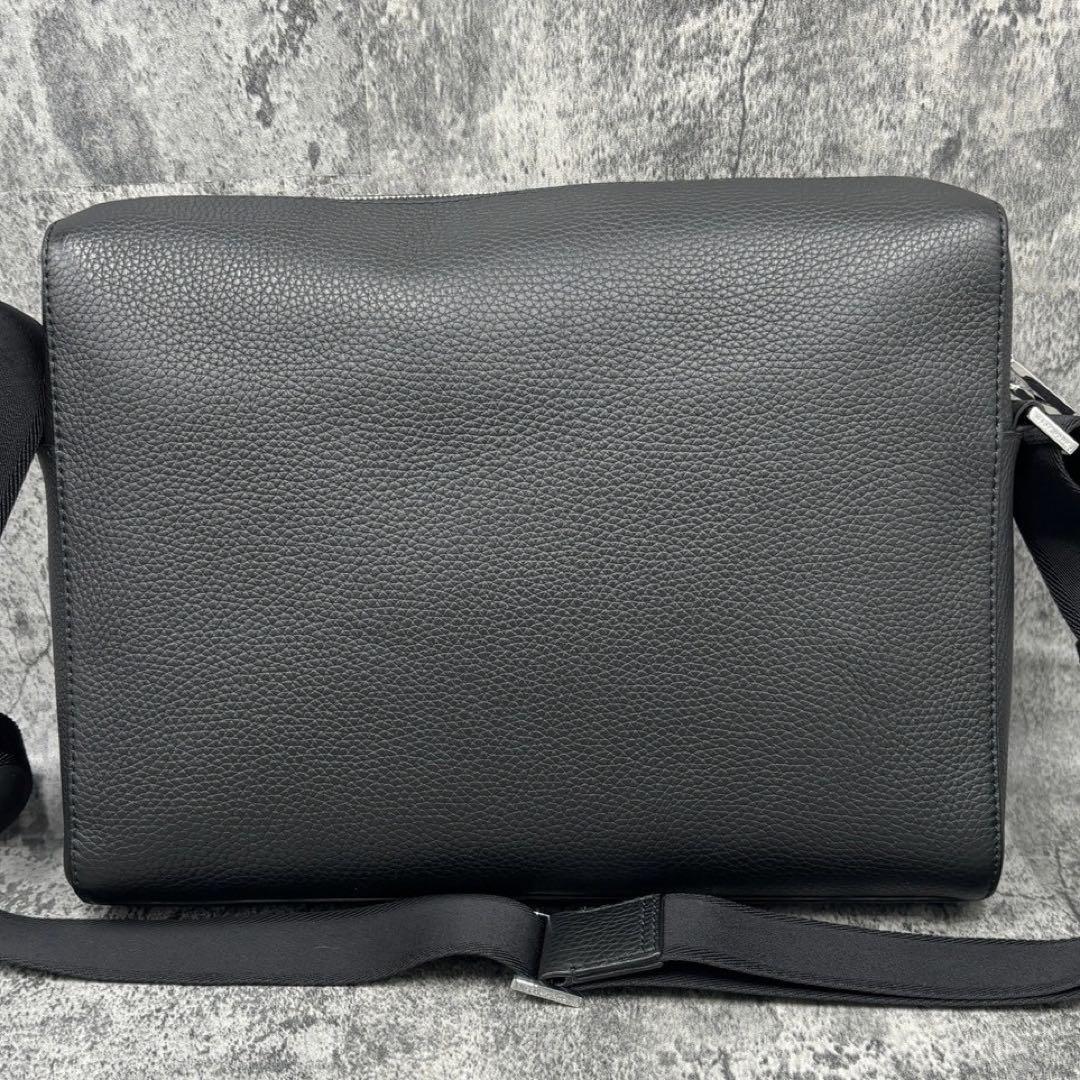 [ unused class ]HUGO BOSS Hugo Boss messenger bag shoulder bag men's business wrinkle leather leather diagonal .. commuting black black 