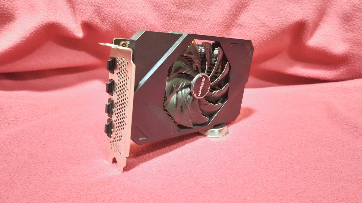 ASRock AMD Radeon RX 6600 Challenger ITX 8GBの画像1