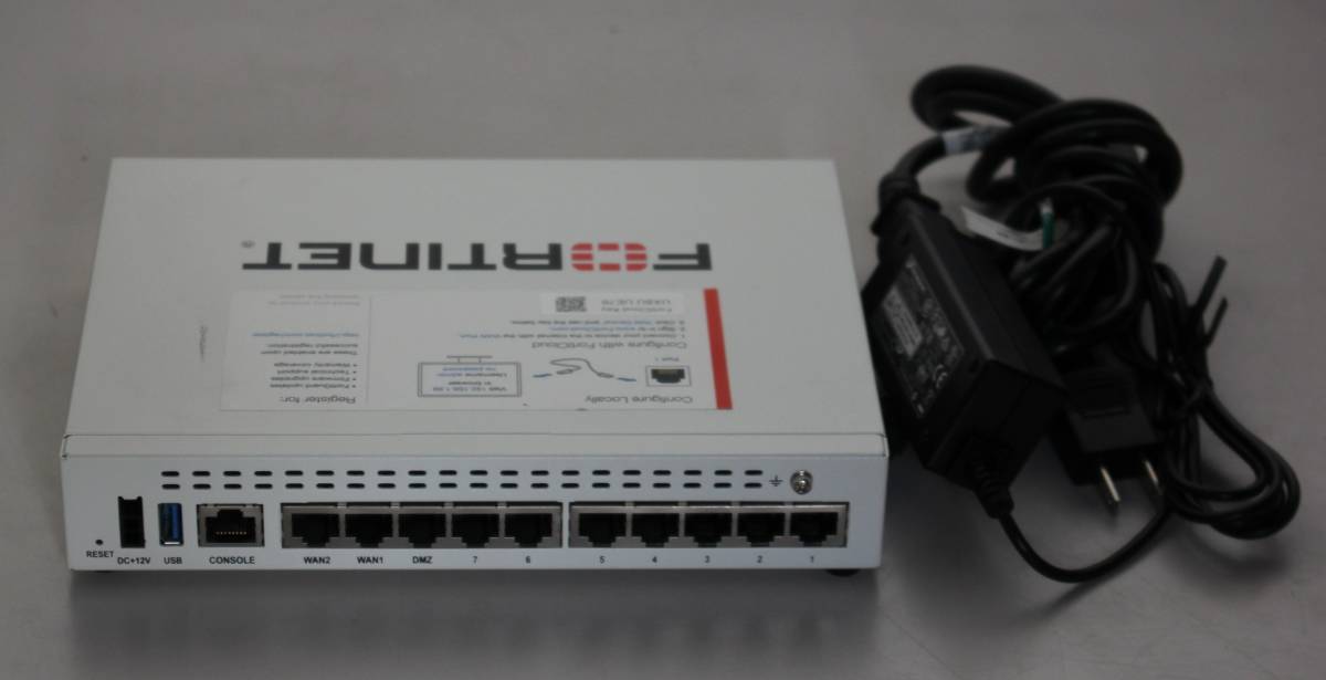 【FG-60E】Fortinet FortiGate-60E UTM ライセンス期限切れ 【通電OK】【初期化済】【ACアダプター付き】★_画像1