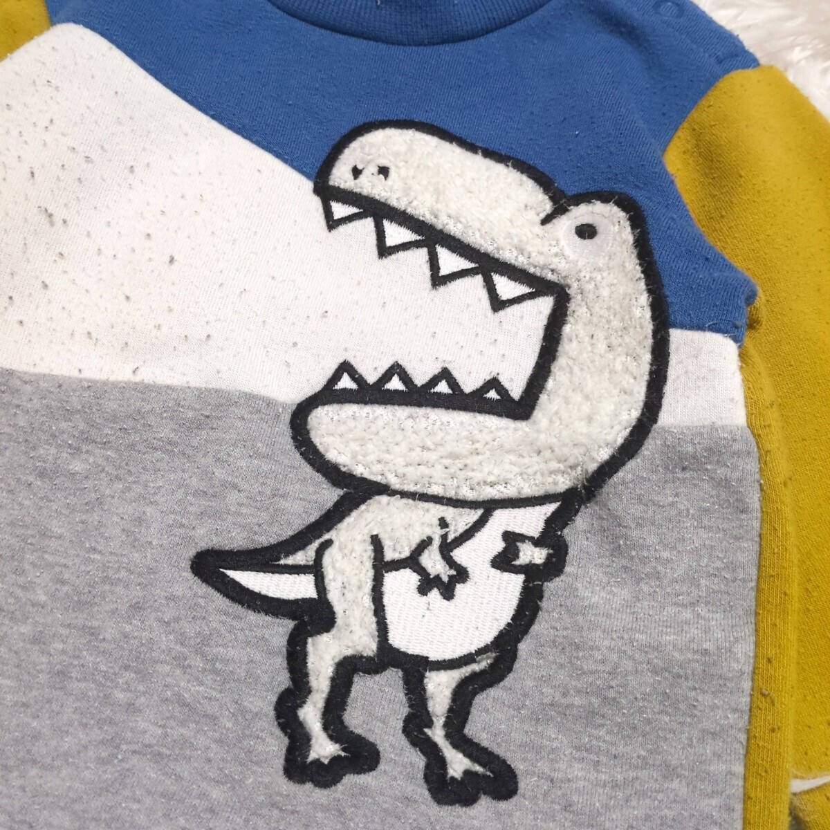 [ бесплатная доставка ]NAUGHTY COMPANY футболка тренировочный 90cm динозавр baby ребенок одежда 