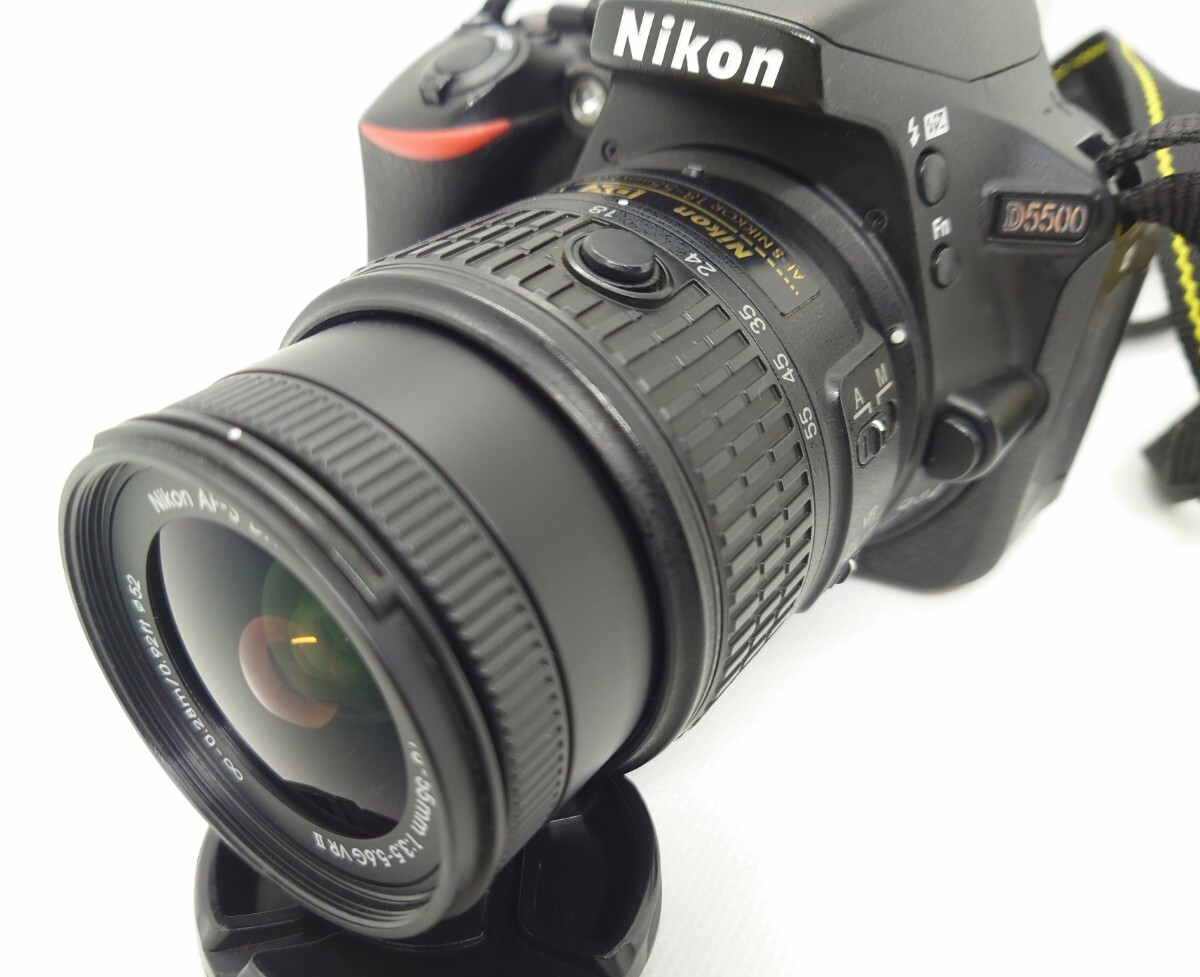 ●ショット数 約5500回●Nikon D5500 ダブルズームキット デジタル一眼レフカメラ ブラック 