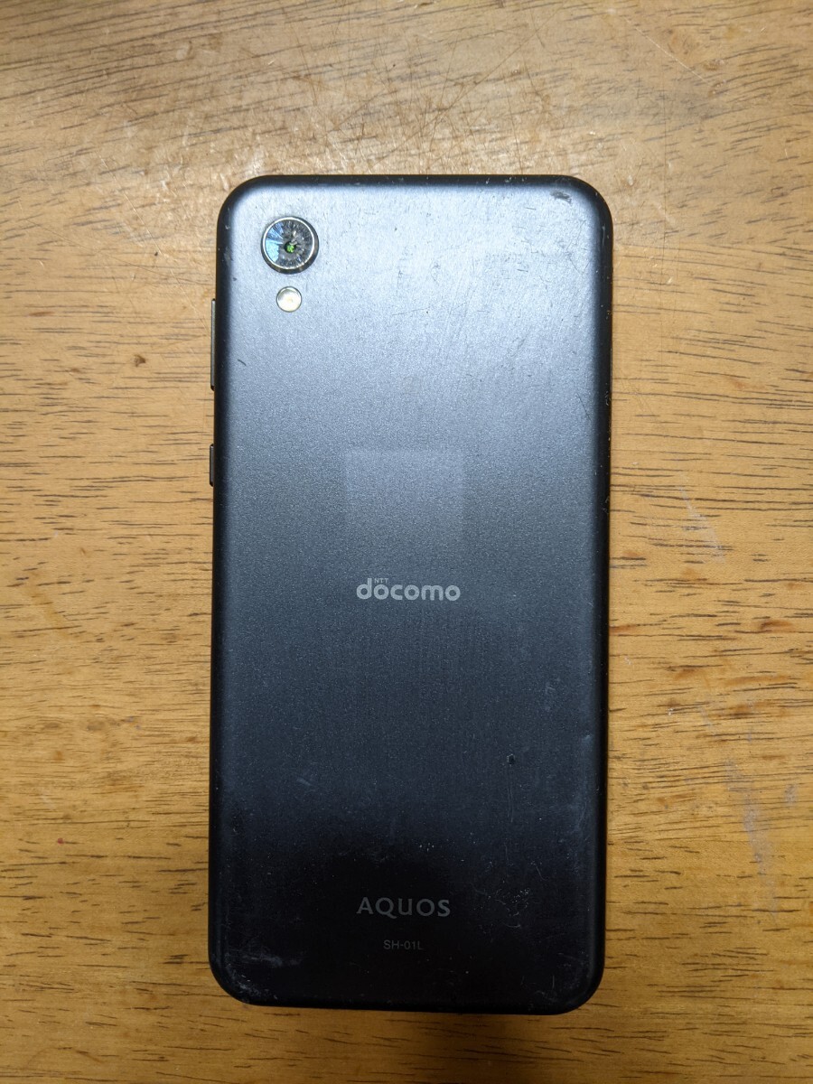 IY1119 docomo SIMフリー AQUOS sens2 SH-01L SHARP 4Gスマホ 簡易確認＆簡易清掃＆初期化OK 判定○ WebにてSIMロック解除受付手続済_画像5