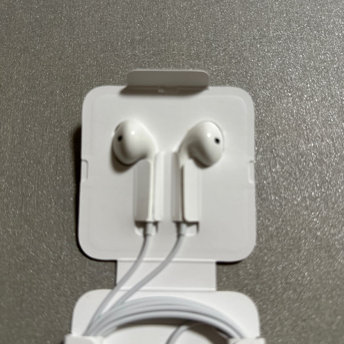 Ear Pods with Lightning Connector iPhone付属品 イヤホン ライトニング Apple の画像4