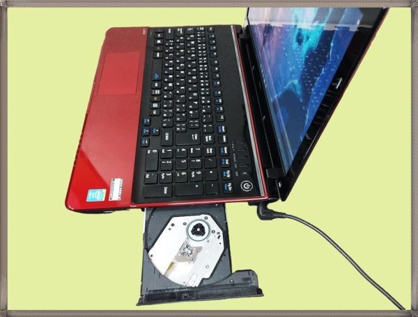 【爆速 Core i7/メモリ8GB/新品SSD】Windows11 ｖ23H2【NEC LAVIE LS700SSR】Webカメラ/Blu-ray/Bluetooth/USB3.0/1653の画像5