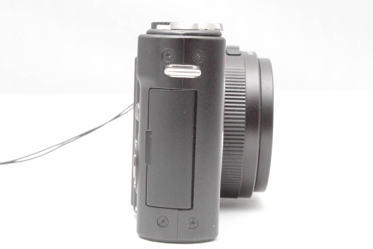 LEICA ライカ D-LUX 4 ケース付き 純正レザーケース 動作確認 LEICA ライカ D-LUX 4 ケース付き 純正レザーケース 動作確認