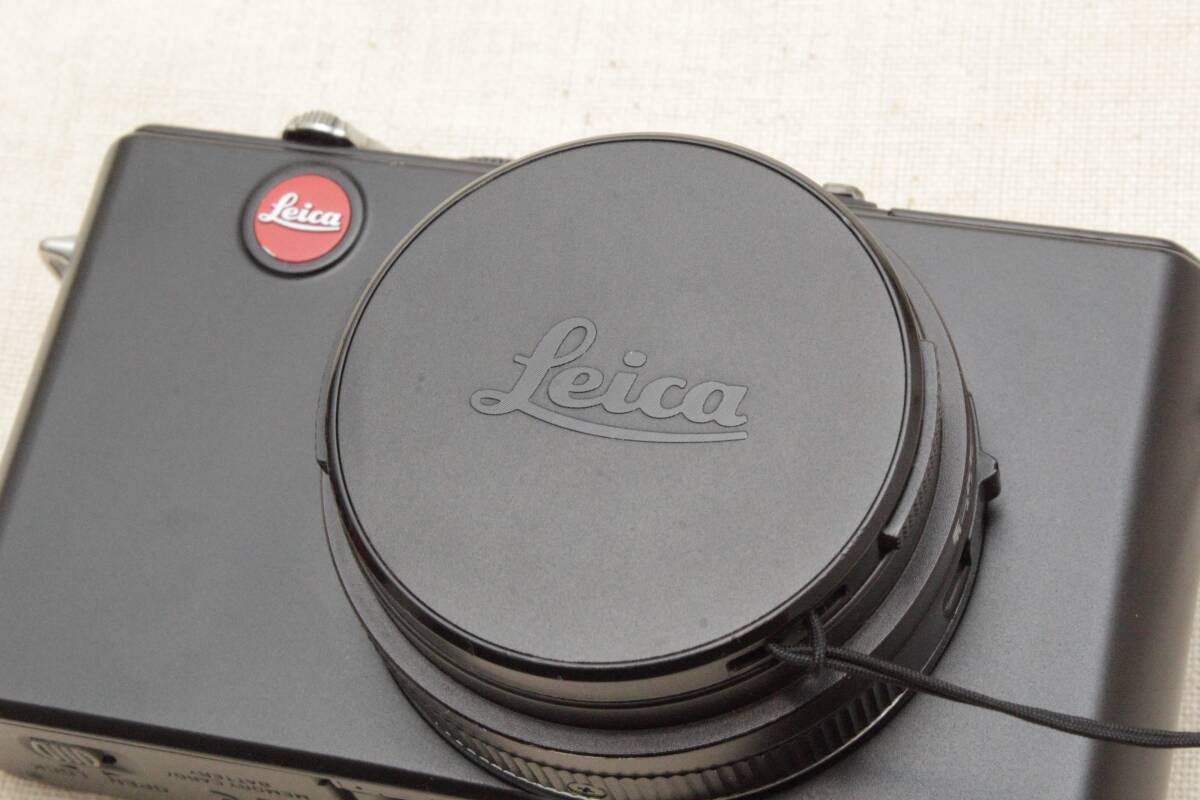 LEICA ライカ D-LUX 4 ケース付き 純正レザーケース 動作確認 LEICA ライカ D-LUX 4 ケース付き 純正レザーケース 動作確認