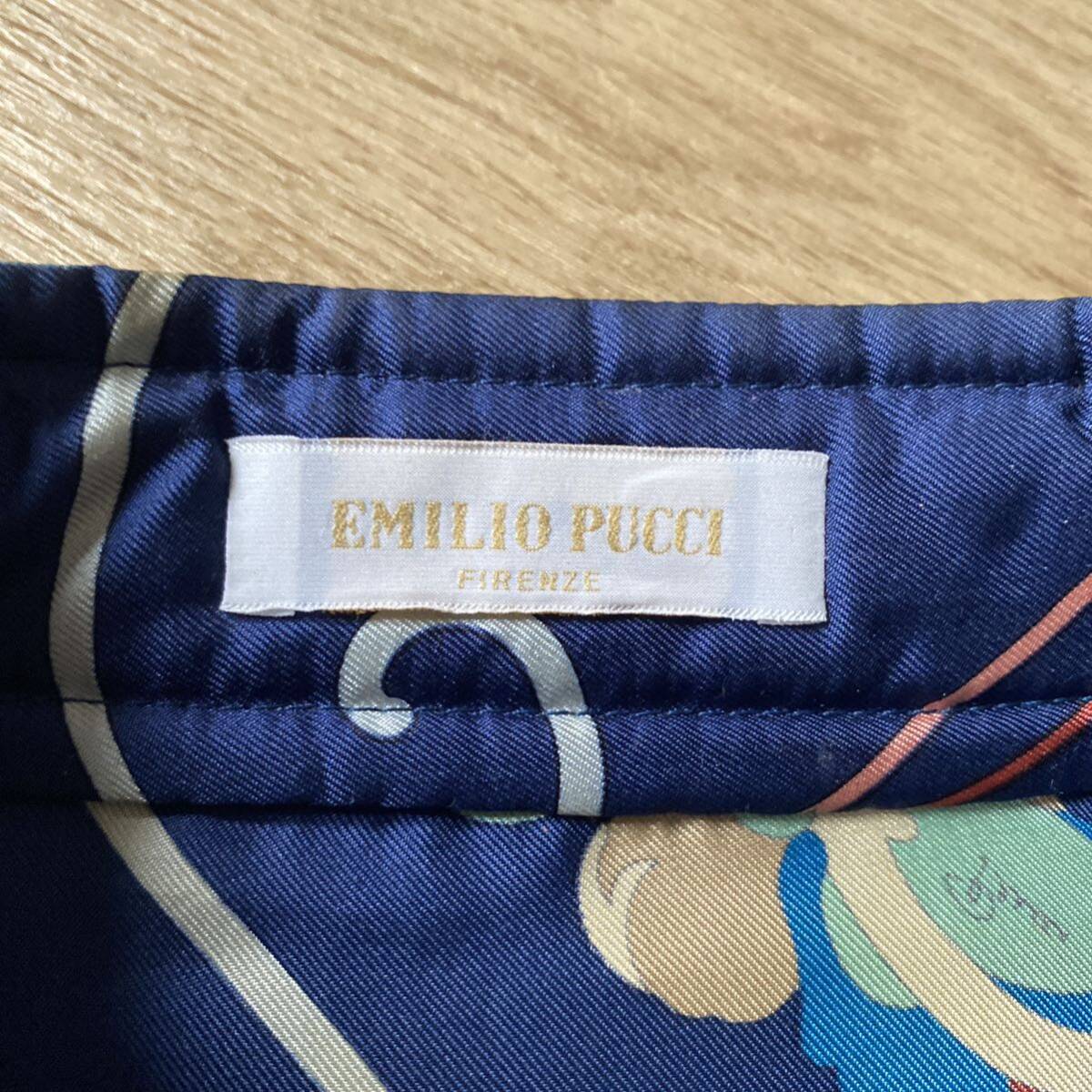 新品EMILIO PUCCI エミリオ プッチ シルクシャツジャケット 新品EMILIO PUCCI エミリオ プッチ シルクシャツジャケット