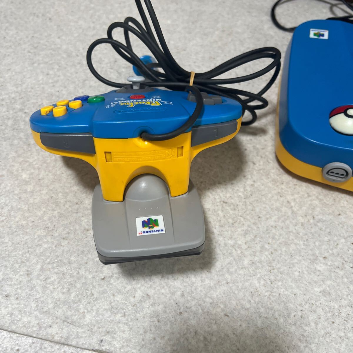 NINTENDO64 Pikachu NUS-101(JPN)ピカチュウ本体 コントローラ アダプター 任天堂64の画像6