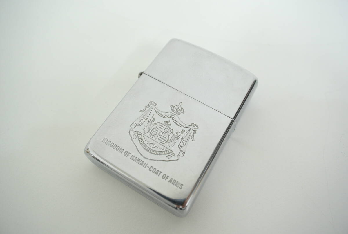 喫煙グッズ祭 ジッポー オイルライター ハワイ王国 紋章 1982年製 火花確認済 Zippo KINGDOM OF HAWAII COAT OF ARMSの画像1