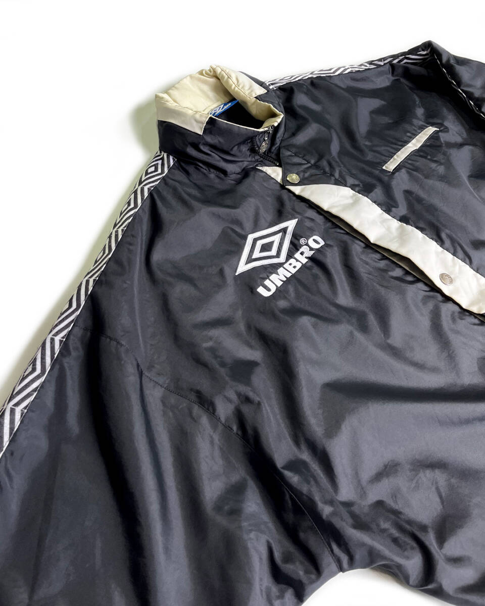 6930円 □ 90's UMBRO アインメトリー ナイロン ジャケット 6930円 □ 90's UMBRO アインメトリー ナイロン ジャケット