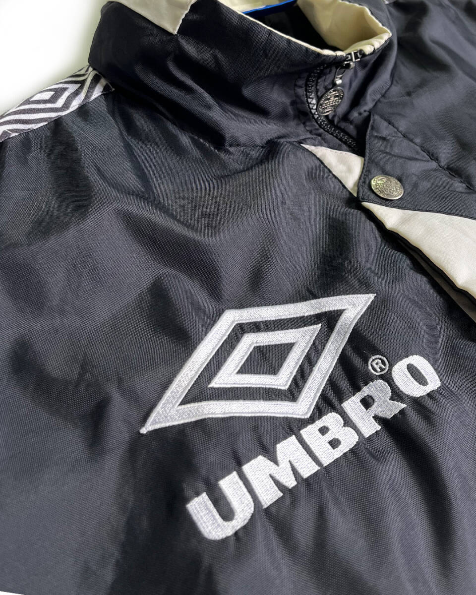 6930円 □ 90's UMBRO ナイロン ジャケット L □ アンブロ FC 6930円 □ 90's UMBRO ナイロン ジャケット L □ アンブロ FC