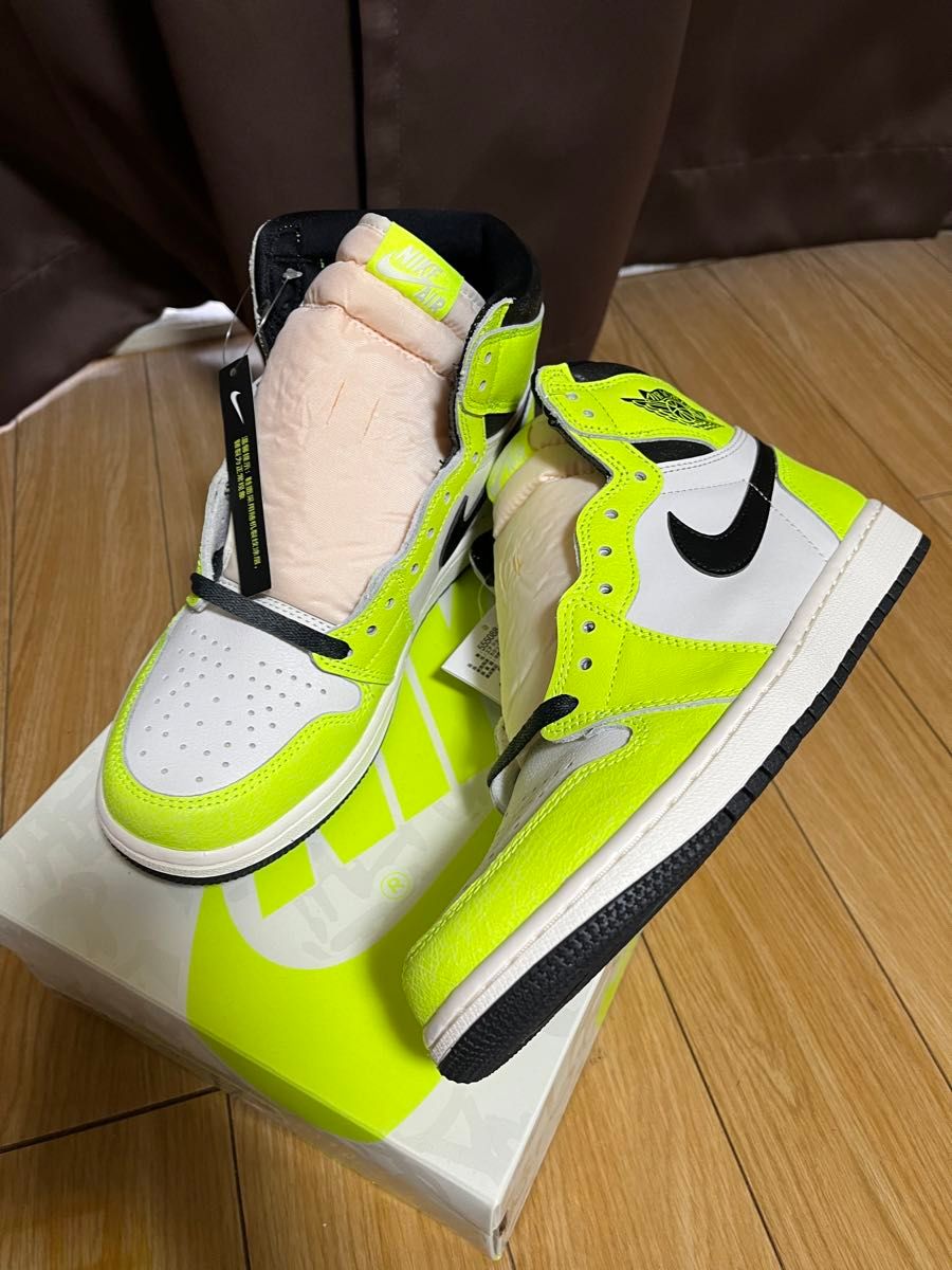 Nike Air Jordan 1 High OG "Volt/Visionaire"ナイキ エアジョーダン1 ハイ OG "