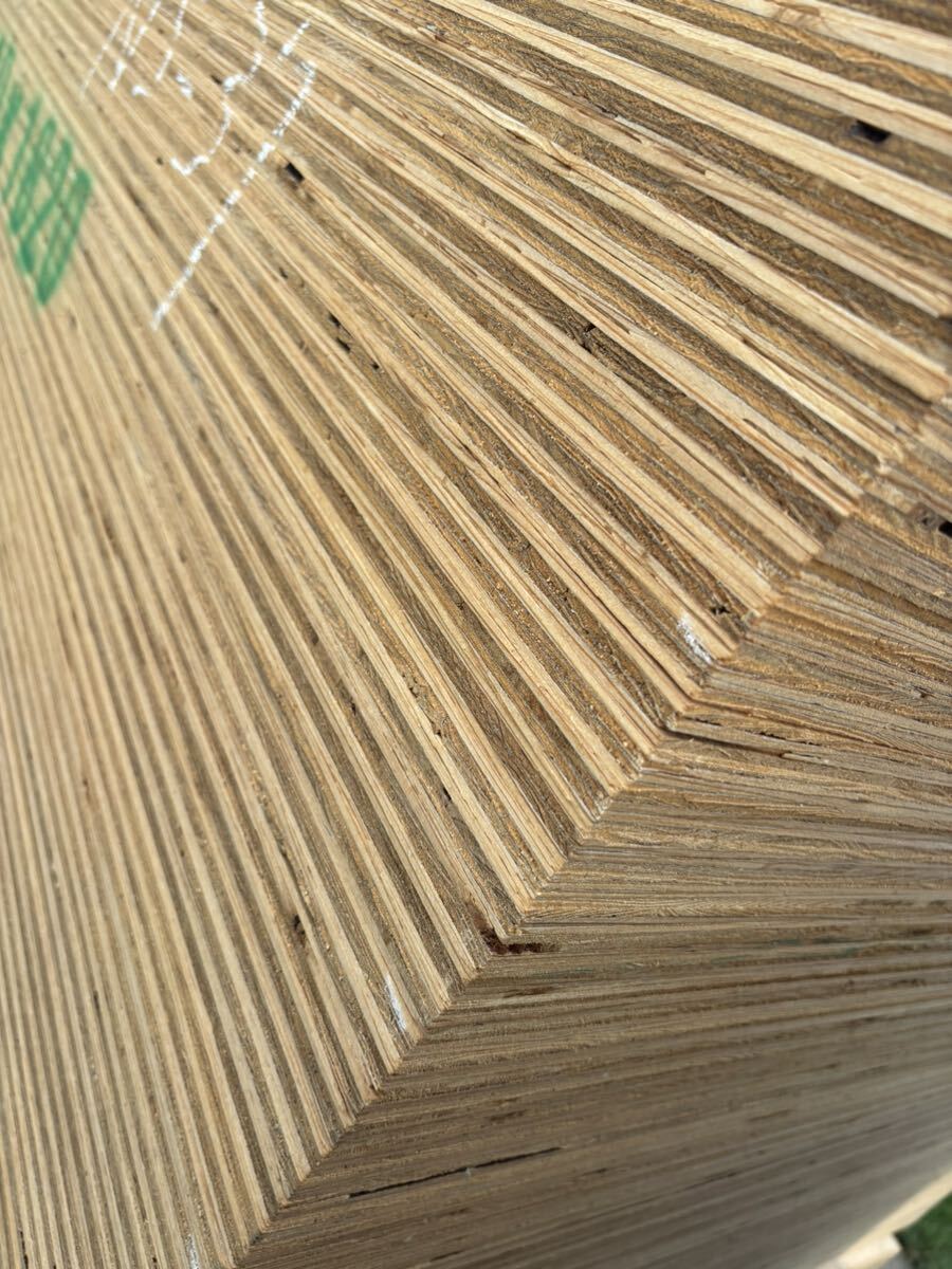 【店頭引取り限定】 12ミリ 針葉樹 構造用合板 合板 コンパネ 12×910×1820mm 材木 建築材料 リフォーム DIY 構造用 構造合板 の画像3