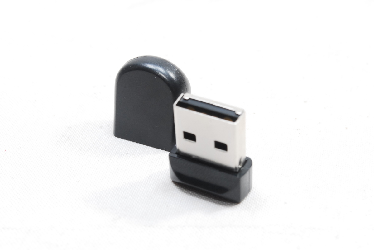 ★新品未使用品★超小型 USBメモリ 128GB USB2.0対応 薄型タイプ ブラック BK★の画像9