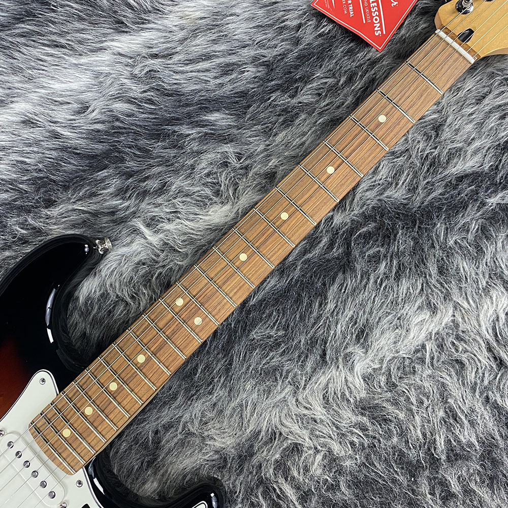 Fender Player Stratocaster 3-Color Sunburstの画像2