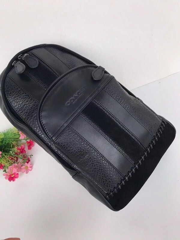  Coach COACH body bag one shoulder bag leather men's outlet black storage bag attaching new goods unused 