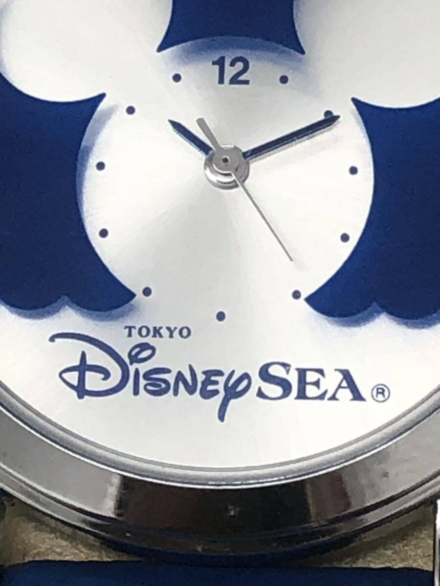 Disney SEA Grand открытый память наручные часы кварц работа товар оригинал жестяная банка кейс не использовался товар 