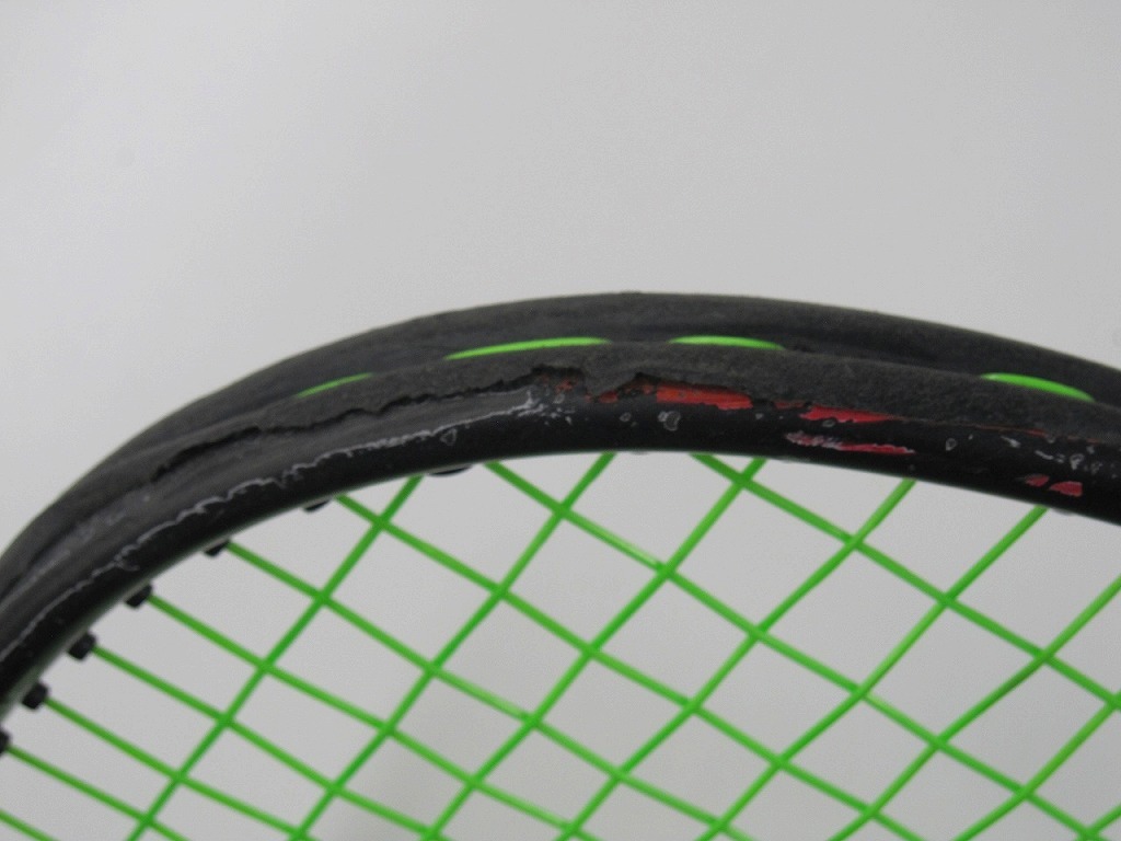 ヨネックス YONEX 【並品】 硬式テニスラケット 赤/黒/緑 VCORE DualG　97_画像9